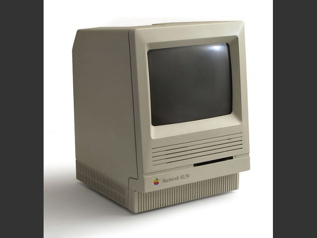 Macintosh SE/30 Schematics and Repair (1997)
